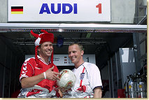 Football at the racetrack. Danmark vs. England. Tom Kristensen vs. Johnny Herbert.