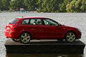 Starring at the Norisring: floating Audi A3 Sportback